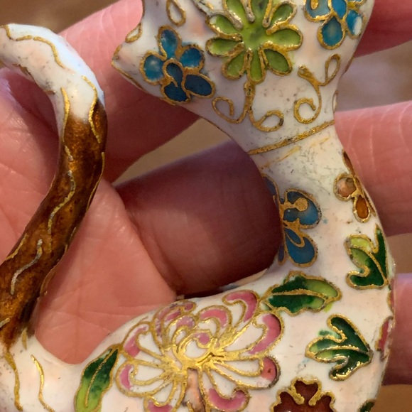 Vintage Sweet Cloisonné Flowers Cat Figurine - Picture 11 of 12